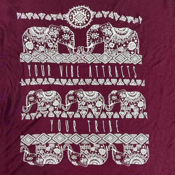 French Pastry Elephant Graphic Crop Tee Your Vibe Attracts Your Tribe Burgundy - Picture 4 of 5